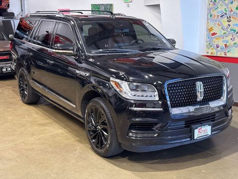 Used 2020 Lincoln Navigator L Reserve w/ Equipment Group 208A Reserve AWD/4WD image 4