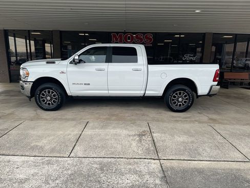 Used 2022 RAM 3500 Limited image 7