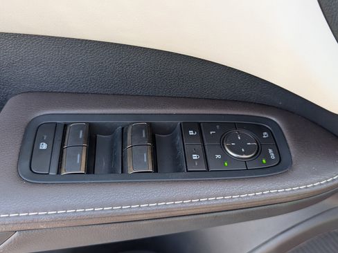 Certified 2024 Lexus RX 350 Premium w/ Kick Sensor & Tow Package image 20