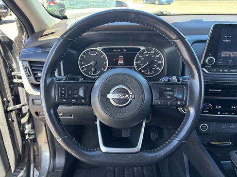 Certified 2023 Nissan Rogue SV w/ SV Premium B Package FWD image 27