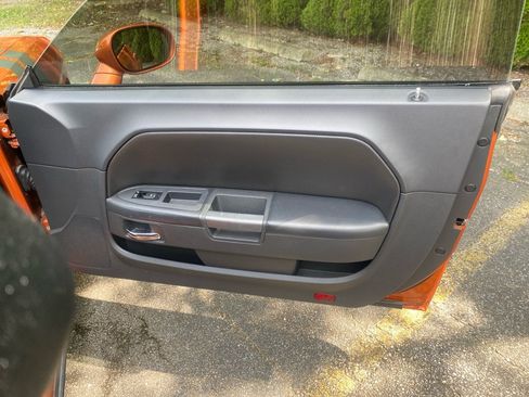 Used 2011 Dodge Challenger R/T RWD image 18