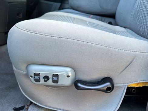 Used 2009 Dodge Ram 2500 Truck SLT w/ Popular Equipment Group AWD/4WD image 13