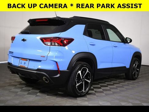 Used 2023 Chevrolet TrailBlazer RS w/ Sun and Liftgate Package AWD/4WD image 8