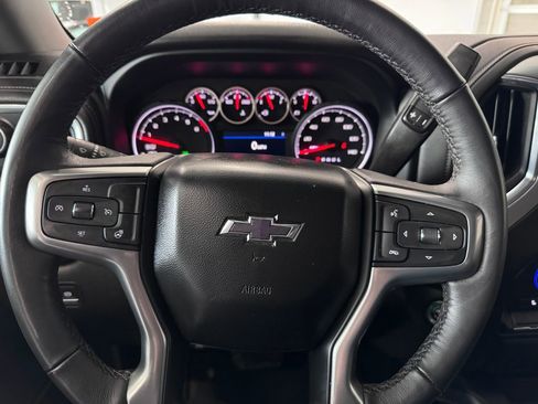 Used 2022 Chevrolet Silverado 1500 RST image 12