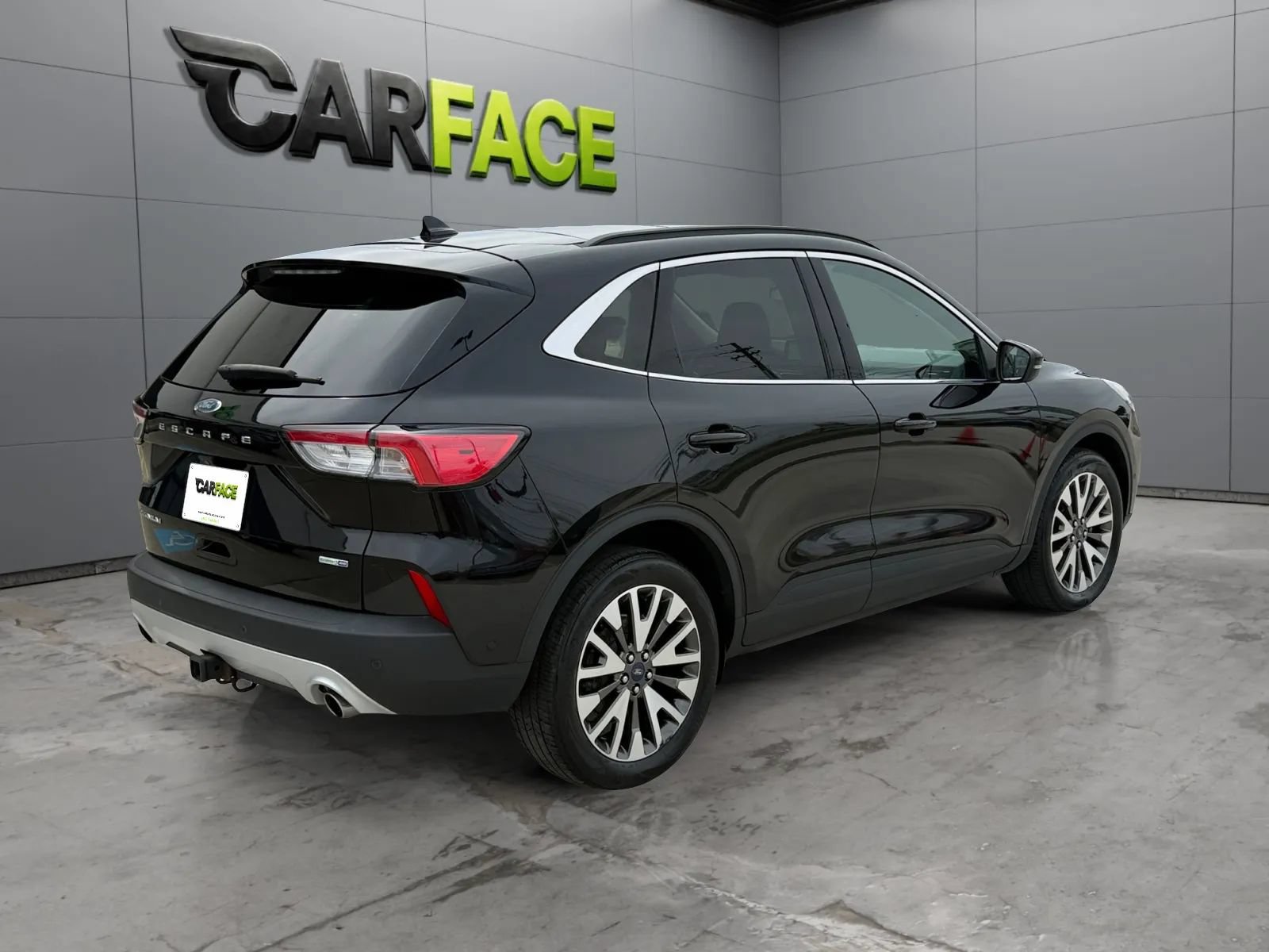 Used 2020 Ford Escape Titanium AWD/4WD image 13