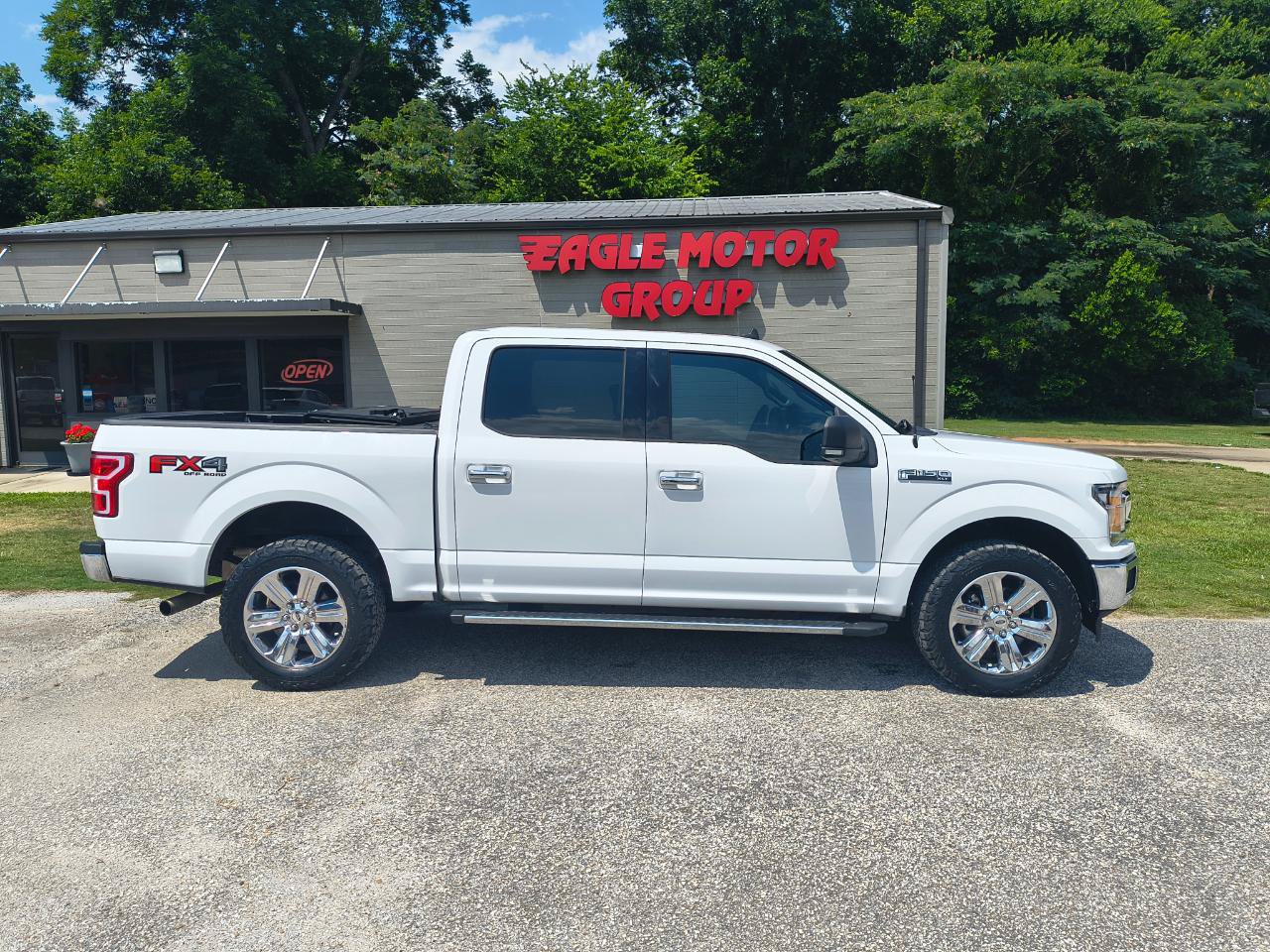 Used 2019 Ford F150 XLT w/ Equipment Group 302A Luxury AWD/4WD image 1