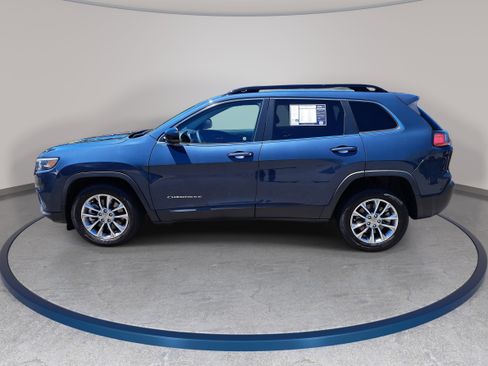 Used 2022 Jeep Cherokee Latitude Lux w/ Sun & Sound Group FWD image 8