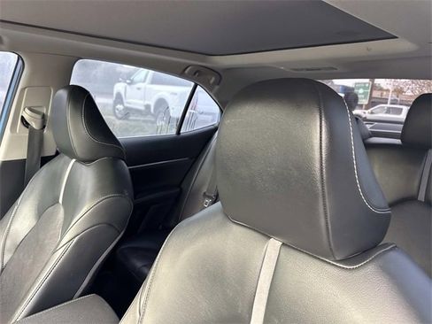 Used 2023 Toyota Camry XSE image 21