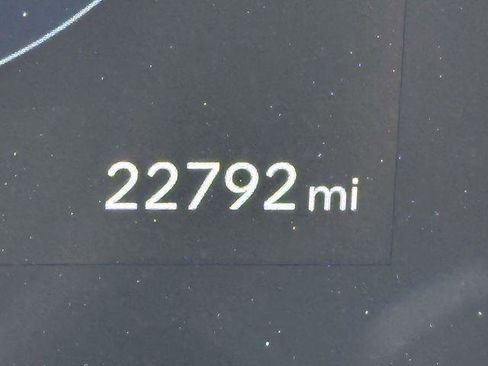 Used 2024 Hyundai Santa Fe Limited image 31