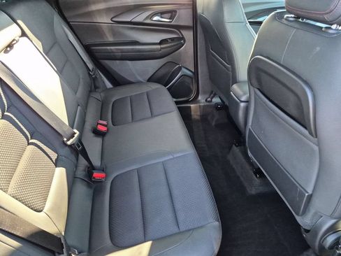 Used 2023 Chevrolet TrailBlazer RS FWD image 30