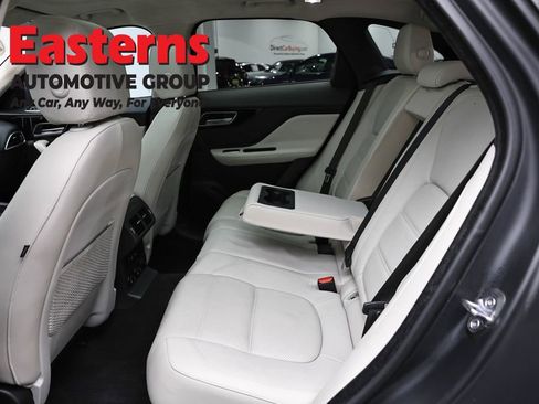 Used 2020 Jaguar F-PACE Prestige AWD/4WD image 23