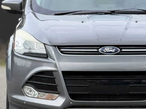 Used 2014 Ford Escape Titanium w/ Equipment Group 401A FWD image 11