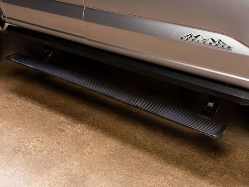 Used 2021 Ford F150 Lariat w/ Equipment Group 502A High image 12