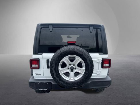 Used 2021 Jeep Wrangler Unlimited Sport w/ Cold Weather Group AWD/4WD image 4