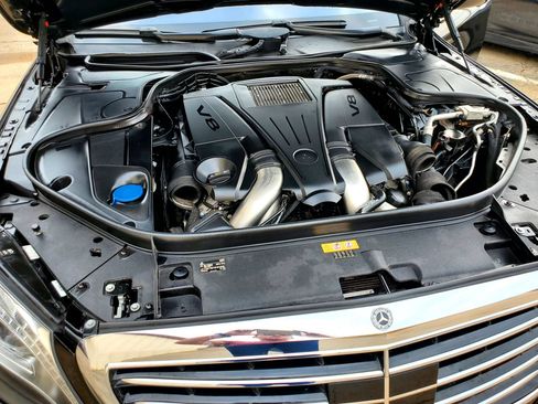 Used 2016 Mercedes-Benz S 550 4MATIC Sedan image 36