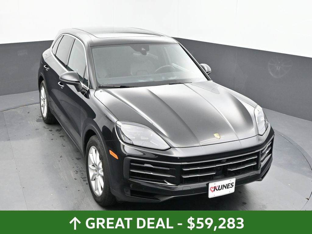 Used 2024 Porsche Cayenne AWD/4WD image 29