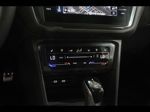 Certified 2023 Volkswagen Tiguan SEL R-Line AWD/4WD image 14