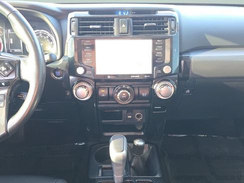Used 2023 Toyota 4Runner TRD Off-Road Premium w/ Moonroof Package AWD/4WD image 15