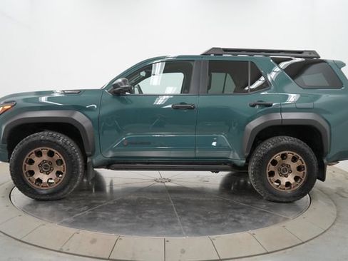 Used 2025 Toyota 4Runner Trailhunter AWD/4WD image 4