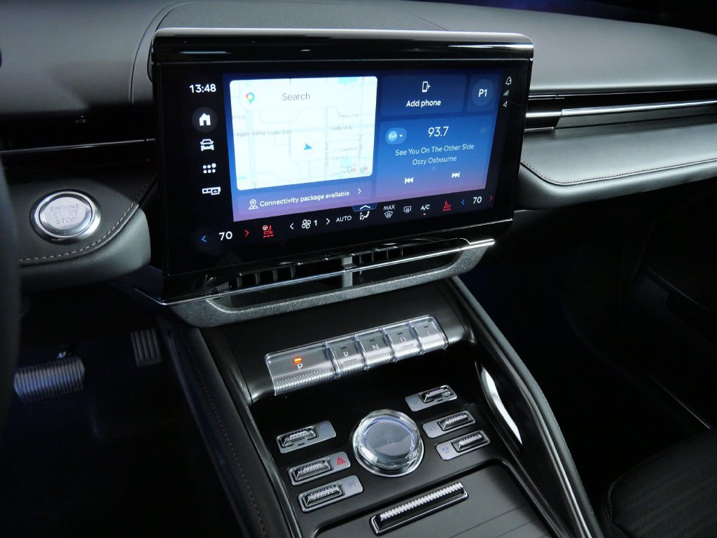 New 2026 Lincoln Nautilus Reserve AWD/4WD image 18