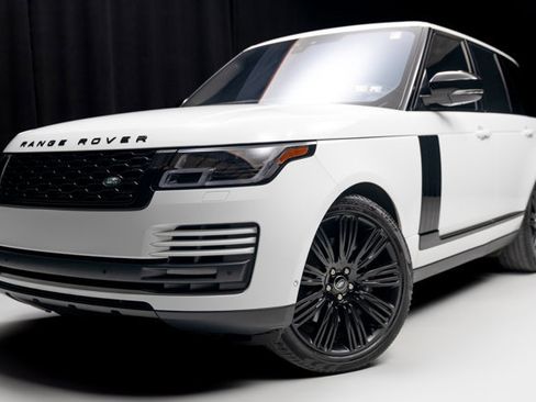 Used 2022 Land Rover Range Rover Westminster Edition image 1