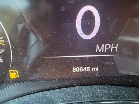 Used 2018 Jeep Grand Cherokee Laredo AWD/4WD image 9