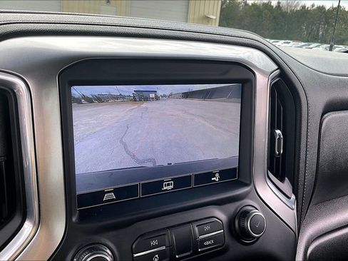 Used 2021 Chevrolet Silverado 1500 LT w/ Convenience Package II image 15