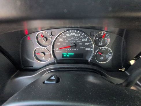 New 2026 Chevrolet Express 3500 Work Van w/ Power Convenience Package image 4