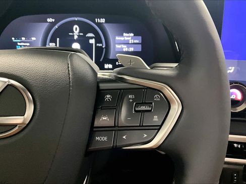 Used 2026 Lexus RX 350h w/ Convenience Package image 25