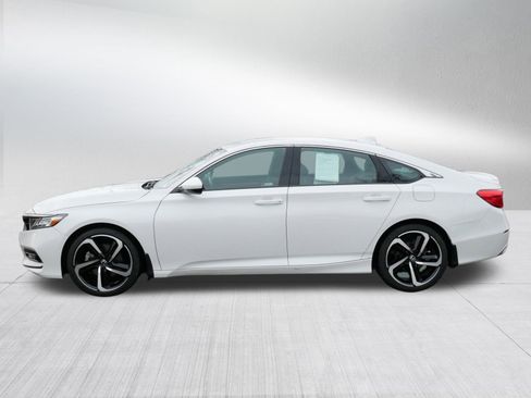 Used 2019 Honda Accord Sport image 4