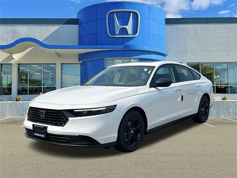New 2025 Honda Accord SE image 5
