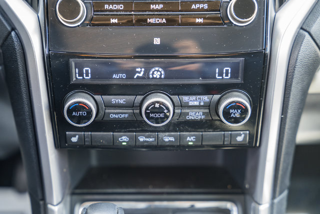 Used 2019 Subaru Ascent Limited AWD/4WD image 26