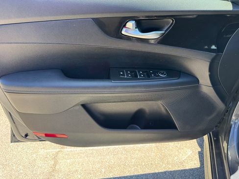 Used 2024 Kia Forte GT-Line FWD image 15