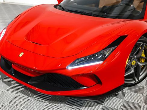 Used 2023 Ferrari F8 Tributo RWD image 14