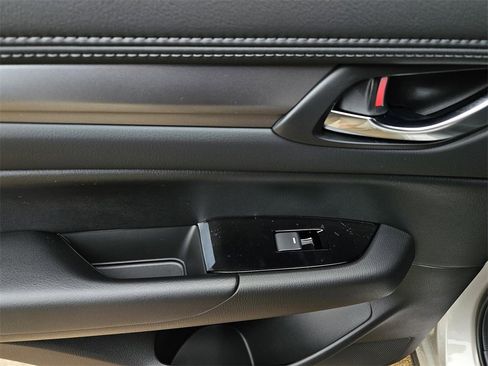 New 2025 MAZDA CX-5 AWD 2.5 S w/ Select Package image 8