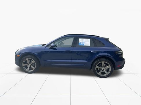Used 2023 Porsche Macan Turbo AWD/4WD image 5