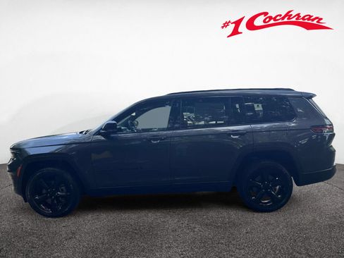 Used 2023 Jeep Grand Cherokee L Laredo AWD/4WD image 10