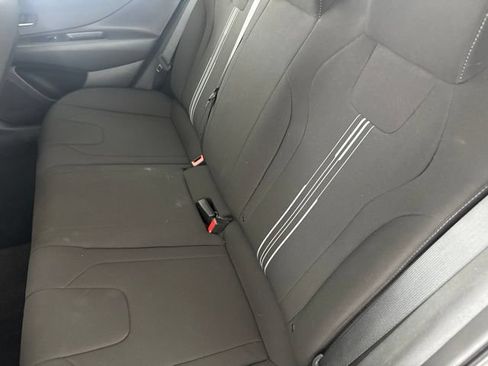 Used 2023 Hyundai Elantra SEL w/ Winter Weather Package FWD image 24