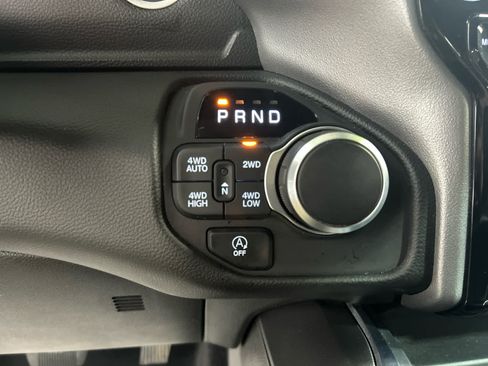 Used 2025 RAM 1500 Big Horn AWD/4WD image 7