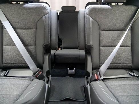 New 2026 Chevrolet Traverse LT image 27