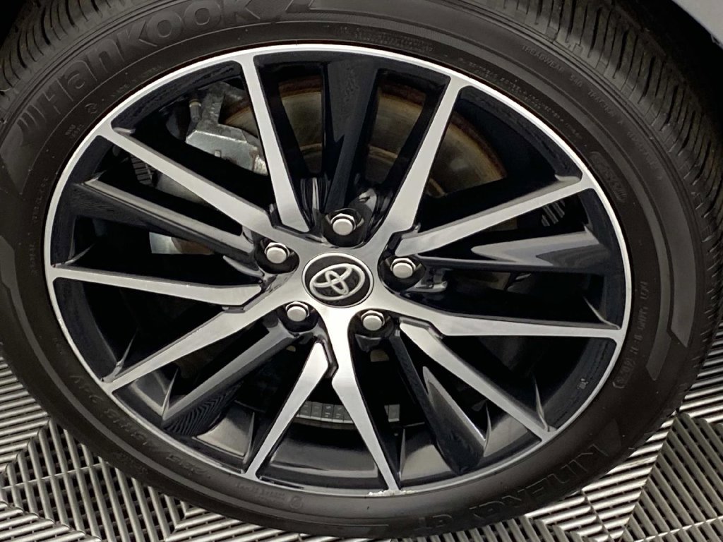 Used 2024 Toyota Camry SE FWD image 27