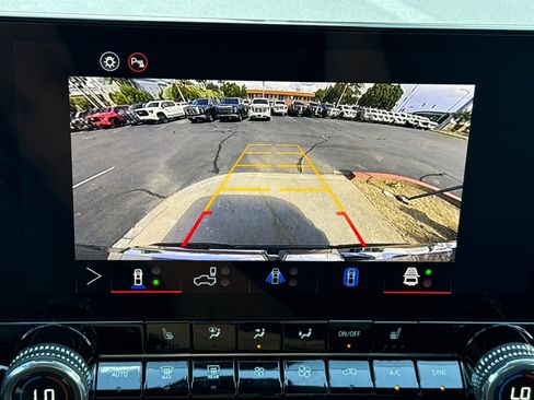 New 2026 GMC Canyon Elevation w/ Convenience Package RWD image 20