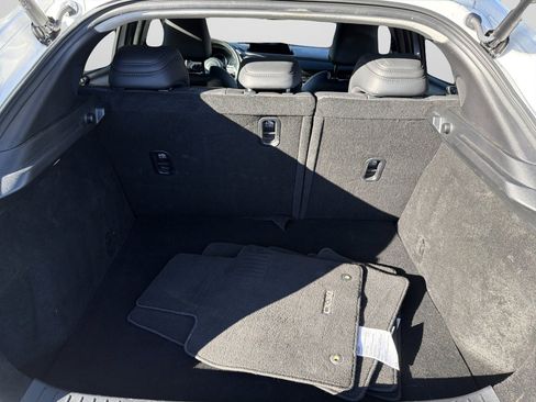 Used 2024 MAZDA CX-30 AWD 2.5 S w/ Premium Package image 15