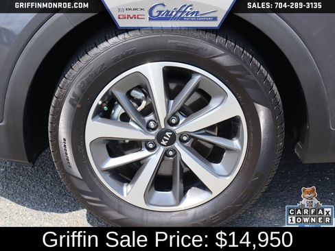 Used 2019 Kia Sorento EX FWD image 10