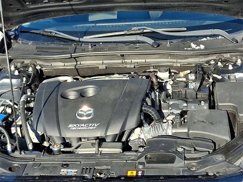 Used 2017 MAZDA MAZDA3 Sport image 28