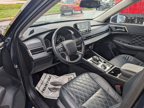 Used 2022 Mitsubishi Outlander SEL image 12