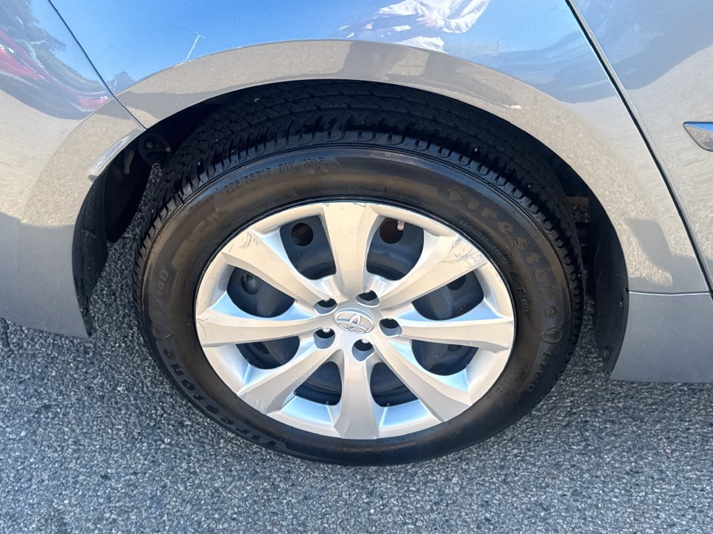 Used 2026 Toyota Corolla LE AWD/4WD image 42