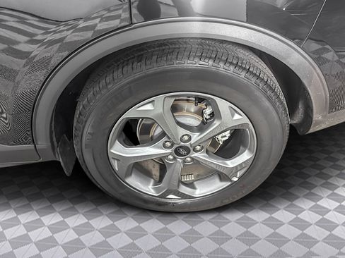 Used 2025 Ford Escape ST-Line image 37