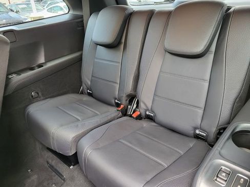New 2025 Mercedes-Benz GLS 580 4MATIC image 6