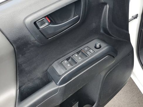 Used 2021 Toyota Tacoma SR w/ SR Convenience Package RWD image 19